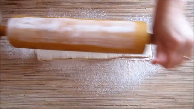 ВКУСНЫЕ РОЗЫ ИЗ ЯБЛОК И СЛОЕНОГО ТЕСТА! смотреть онлайн