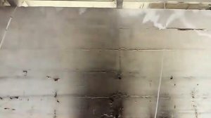 Побелка высоких потолков производственного здания