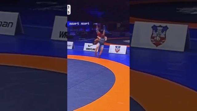 How many points?Taleh Memedov #uww #wrestling #wrestler #wrestlingmemes #wrestlinglife #wrest смотреть онлайн