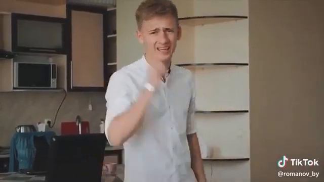 Ну самые типичные кто не сдал экзамен