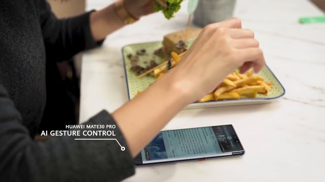 #HUAWEISMARTLIFE: Great connectivity enriches people and relationship смотреть онлайн