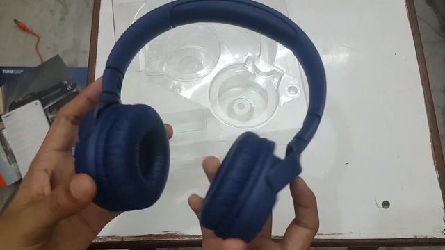 JBL TUNE 500BT review and comparison with JBL 460BT....500BT is better than 460BT? смотреть онлайн