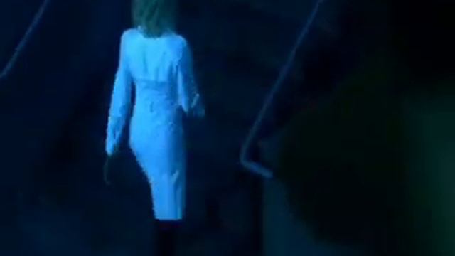BSG Sharon "Athena" Valeri shoots her clone to save Helo смотреть онлайн