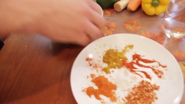 Правильное питание:Готовим дома сочную куриную грудку смотреть онлайн