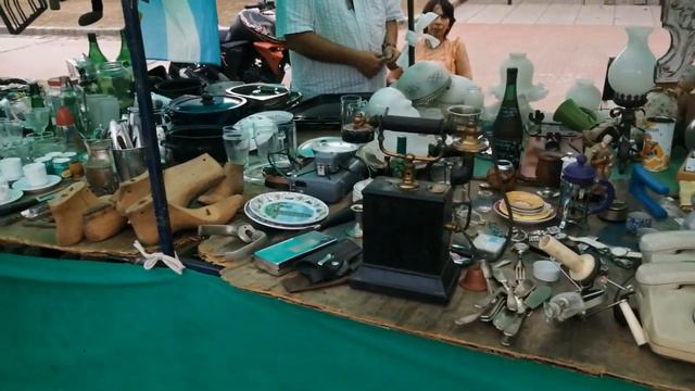 Рынок, парк Сантенарио, Аргентина, Буэнос-Айрес. Mercado,Parque Santenario, Argentina, Buenos Aires смотреть онлайн