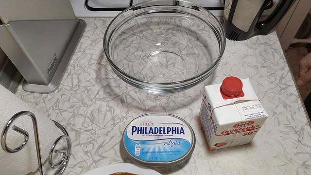 Блинно-шоколадный рулет с кремовой начинкой смотреть онлайн