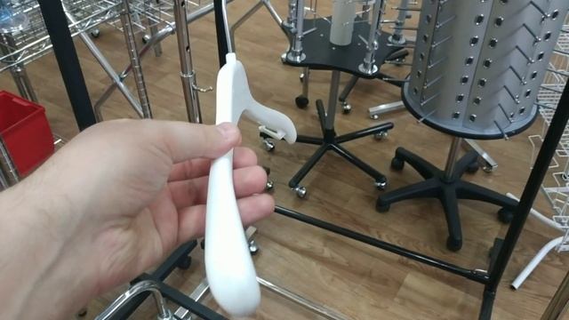 Вешалка белая детская пластик.mp4 смотреть онлайн