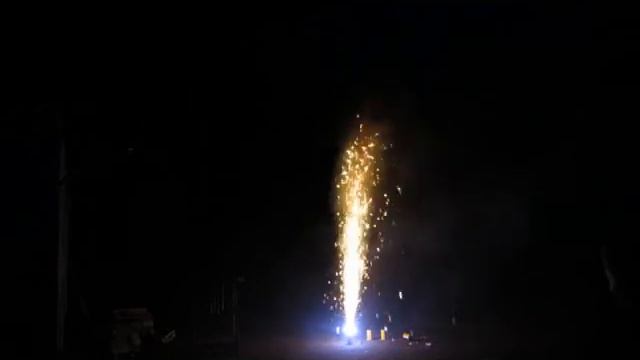 Videoprojekt sureshot & mondfeuer 2013 - Weco Feuerblumen Vulkan смотреть онлайн