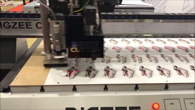 BIGZEE CUTTER резка ПЭТ быстро смотреть онлайн