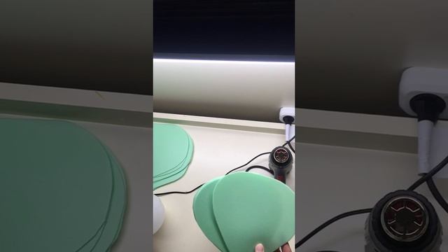 Бесплатный Мастер класс Ранункулюс-ночник из изолона 2 часть   ростовой цветок.