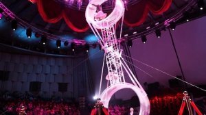 Цирк это искусство! Опасный и очень красивый цирковой номер-КОЛЕСО СМЕЛОСТИ!