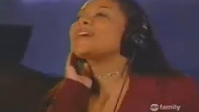 Raven-Symone - The Princess Diaries 2 Royal Engagement - ABC Family Special (2004) смотреть онлайн