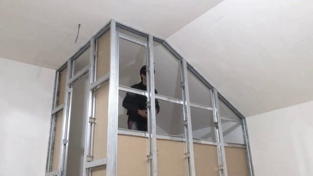 гардероб своими руками #гардеробная #гардеробнаясвоимируками #diy #стеныизгипсокарона смотреть онлайн