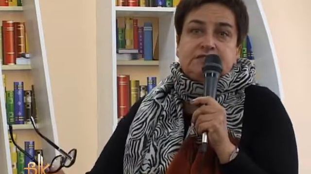 Світовий бестселер «Криваві землі: Європа між Гітлером і Сталіним» смотреть онлайн