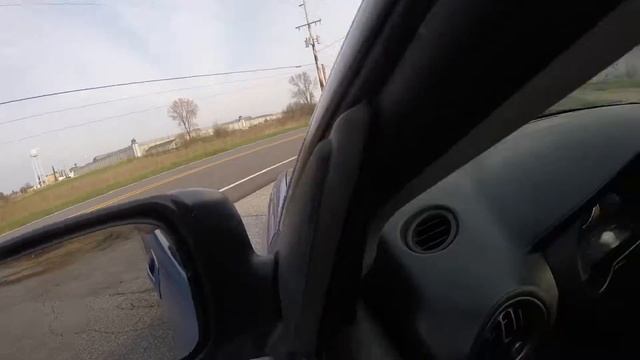 Jaguar XJ VS Tuned 350Z смотреть онлайн