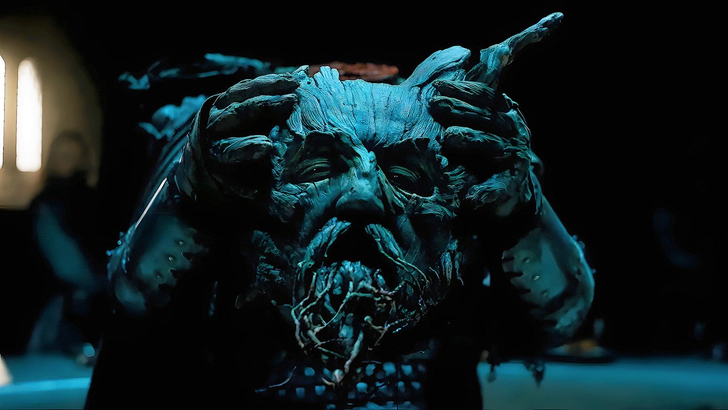 Легенда о Зелёном рыцаре 2021 Единственный наследник короля вызывается на поединок и отрубает голову смотреть онлайн