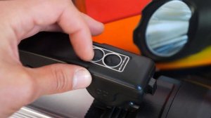 Фонарь Яркий луч Мегватт S 300A