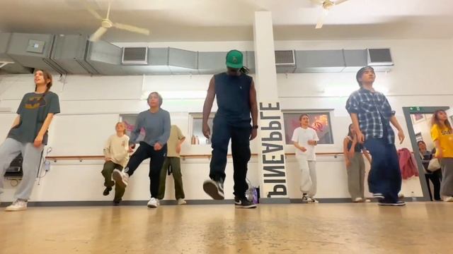 Lovin on me | Jack Harlow | Hip hop choreography | Pineapple Dance Studios with tiger смотреть онлайн