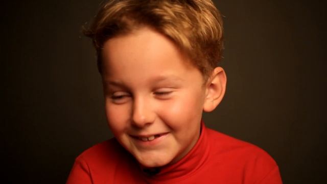 Кирилл Стадников, видеовизитка Талантино(видеограф - Альфия Хабибуллина) смотреть онлайн