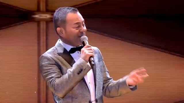 İstanbul Yeditepe Konserleri - Serdar Ortaç / Sinan Akçıl