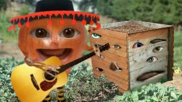 Marvellous Compost Bin смотреть онлайн