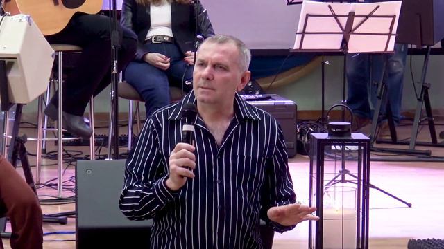 Исцеление и крещение Святым Духом произошло после применения помазанных предметов смотреть онлайн