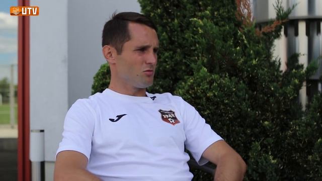 Денис Кулаков: «В конце июля семья прилетит в Екатеринбург» смотреть онлайн