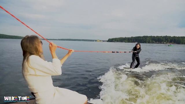 НОВИЧОК НА ВЕЙКСЕРФЕ! ПЕРВЫЙ РАЗ В ВЕЙКТАЙМЕ! смотреть онлайн