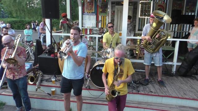 1/2 Orchestra - Погружение @ Парк Горького 14.06.2015 смотреть онлайн