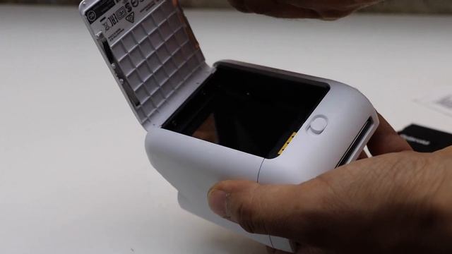 Polaroid Go Instant Camera 
