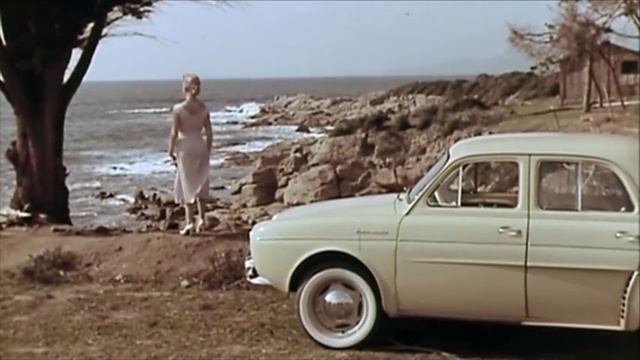 1/3 Renault, over one century of automotive passion - Daring innovation смотреть онлайн