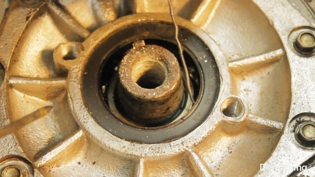 Мотоцикл Урал Окончательная разборка мотора смотреть онлайн