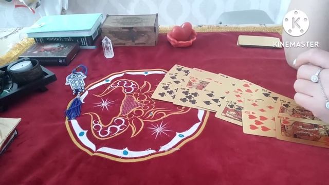 Крестовый король♣️. Что у него в доме, на сердце? смотреть онлайн
