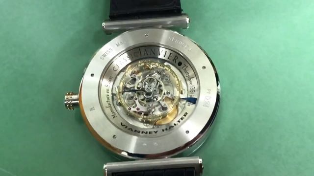 Vianney Halter talks about the Classic Janvier смотреть онлайн