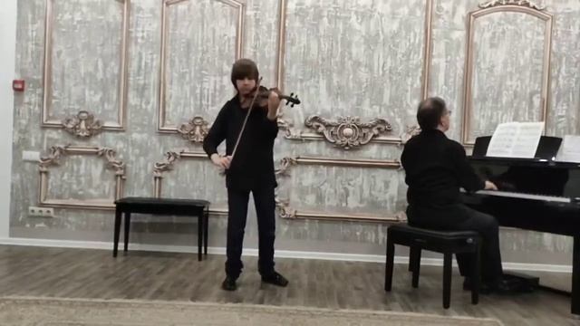 К.Сен-Санс Интродукция и Рондо Каприччиозо исп.Иван Терещенко смотреть онлайн