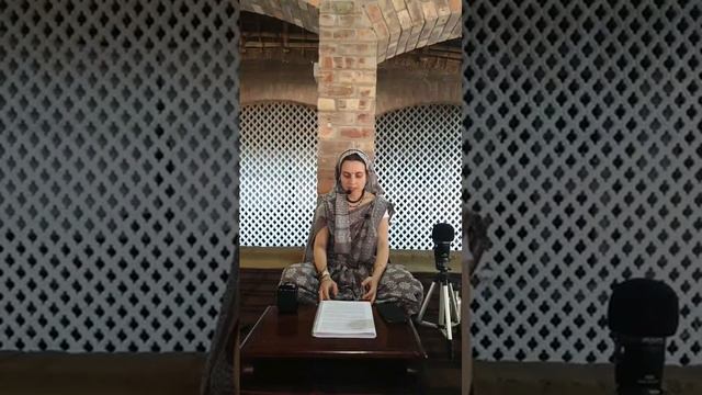 Шри Брихад-бхагаватамрита 04.03.21(Том 2 Главы 3-5, стр.131-140) Е.М Джугала Притхи матаджи смотреть онлайн