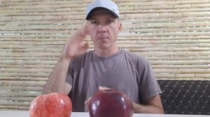 Яблоня - Вильямс Прайд и Пеструшка.