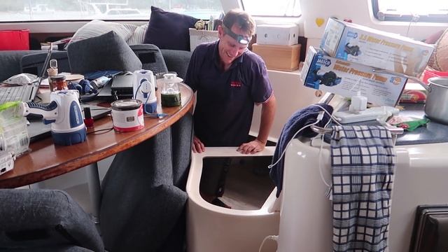 SAILING life BOAT WORK Water and Gas - Ep 92 смотреть онлайн