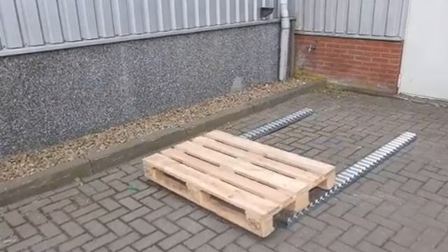 Pallet rollerbanen met een lengte van 2 meter geschikt voor alle maten pallets смотреть онлайн