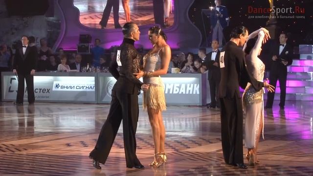 Сызранцев Дмитрий - Сызранцева Алена, 1/2 Rumba смотреть онлайн