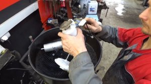 Mitsubishi Lancer X. Замена коррозийного топливного бака и заливной горловины топливного бака.