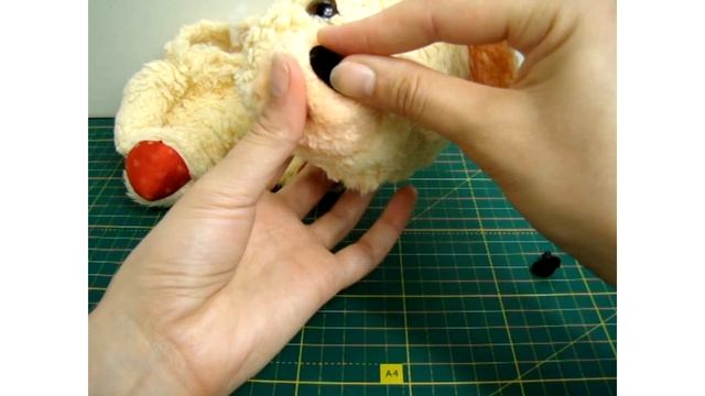 Реставрация маленького мишки в Plush Clinic Art-berloga смотреть онлайн