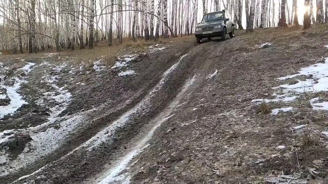 Лансер, Патриот, Эскудо, Дастер, Рав 4 и Туарег / 4*4 смотреть онлайн