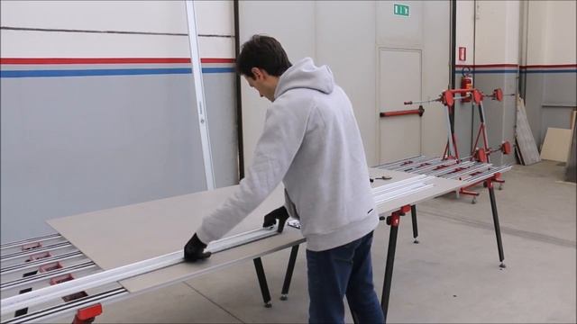Italian Large Format Tile Cutters Explained - Flash Line by Montolit смотреть онлайн