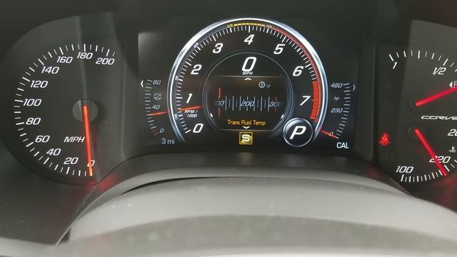 Chevrolet Corvette Grand Sport 2019, Ceramic Matrix Gray 2LT en Español смотреть онлайн