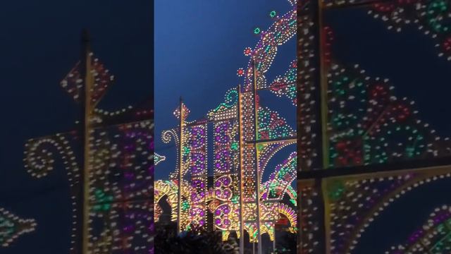 Казань 📍площадь Свободы, красивая иллюминация 😻✨🌟 #казань #новыйгод #newyear смотреть онлайн