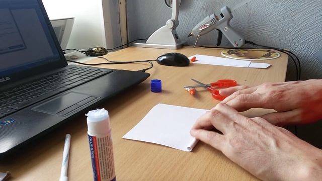 Как сделать ручку из бумаги смотреть онлайн
