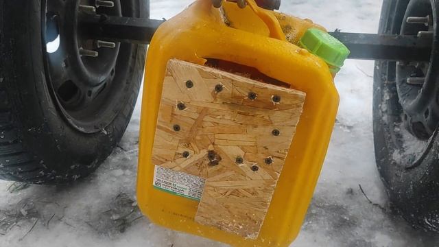 мотоблок зимой. противовес 27 кило. Отвалится или нет смотреть онлайн