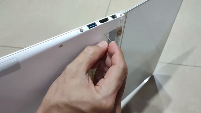 How to solve BLUE indicator LIGHT BLINKING and BLACK SCREEN / NO DISPLAY on Acer Aspire S7 смотреть онлайн