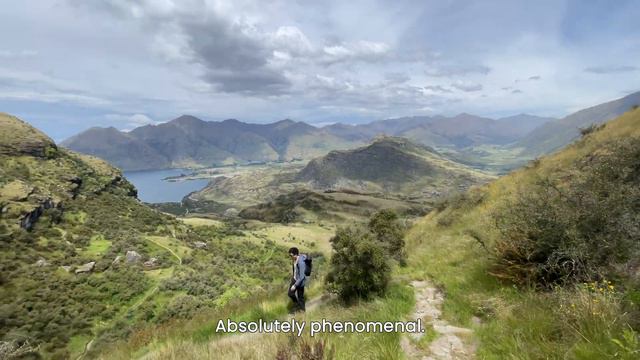 Is This New Zealand's Most BEAUTIFUL Town? 🇳🇿 | Wanaka Wedding & Queenstown Vlog смотреть онлайн